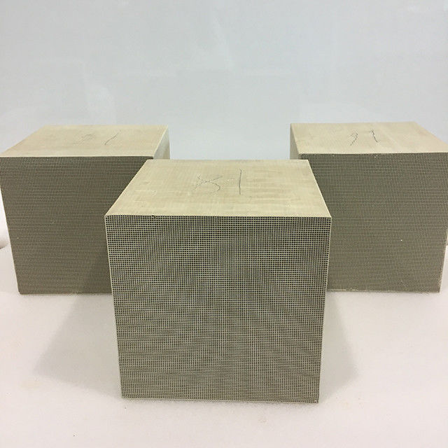 Catalizzatore di legno 46 CPSI di OC del catalizzatore del gas della coda di criterio della fornace delle marmitte catalitiche di Rh del palladio della pinta